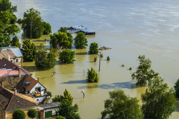 Co roku zwiększa się wysokość środków przeznaczanych na utrzymanie i inwestycje w gospodarce wodnej zmierzające do ochrony przed powodzią (fot. pixabay)
