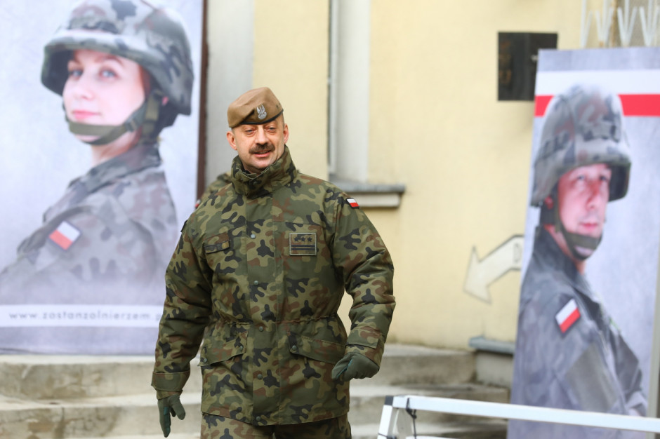Szef Centralnego Wojskowego Centrum Rekrutacji płk Mirosław Bryś (fot. PAP/Rafał Guz)