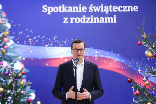 Boże Narodzenie uczy wszystkich wzajemnego szacunku - powiedział premier (fot. PAP/Rafał Guz)