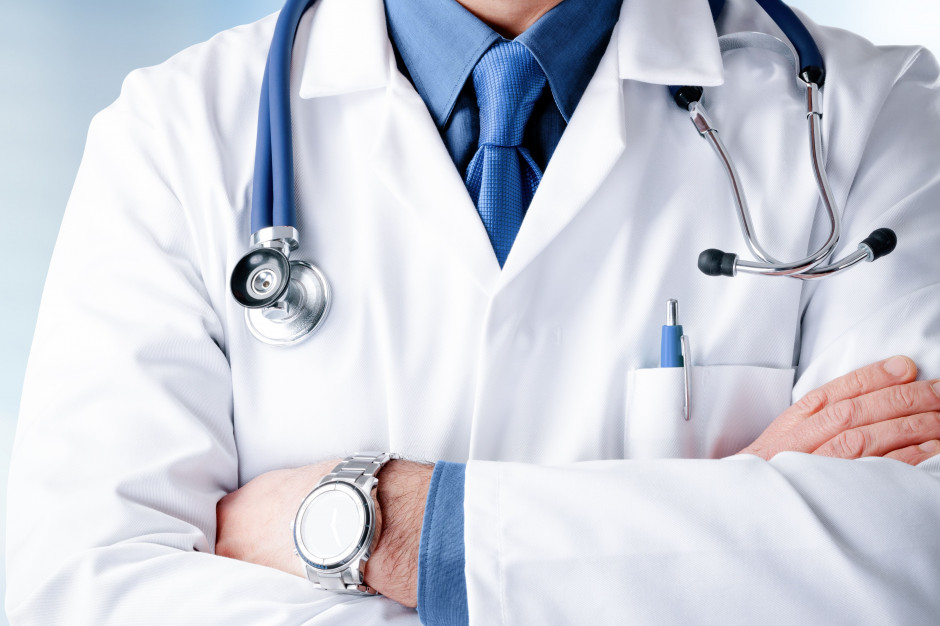 NFZ przypomina, gdzie znaleźć pomoc medyczną podczas świąt Bożego Narodzenia (fot. shutterstock) NFZ przypomina, gdzie znaleźć pomoc medyczną podczas świąt Bożego Narodzenia (fot. shutterstock)