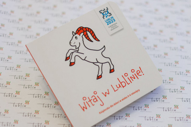 Podczas rejestracji nowonarodzonych mieszkańców miasta, rodzice otrzymają książeczki z rysunkami charakterystycznych dla Lublina symboli (fot. UM Lublin)