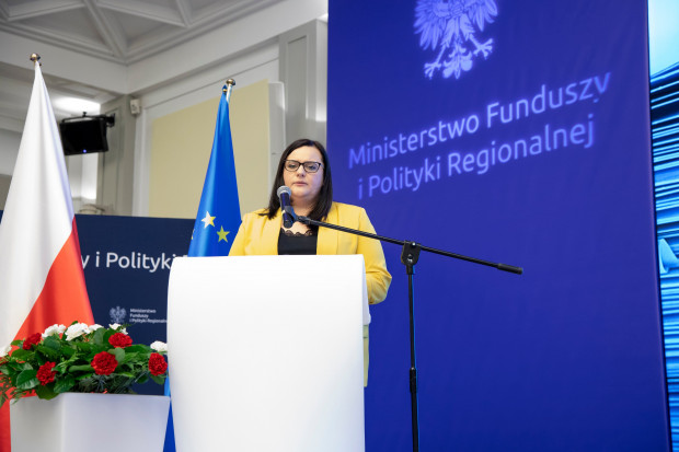 Fundusz Sprawiedliwej Transformacji jest finansowany z dwóch źródeł - powiedziała Małgorzata Jarosińska-Jedynak (fot. twitter.com/MFIPR_GOV_PL)