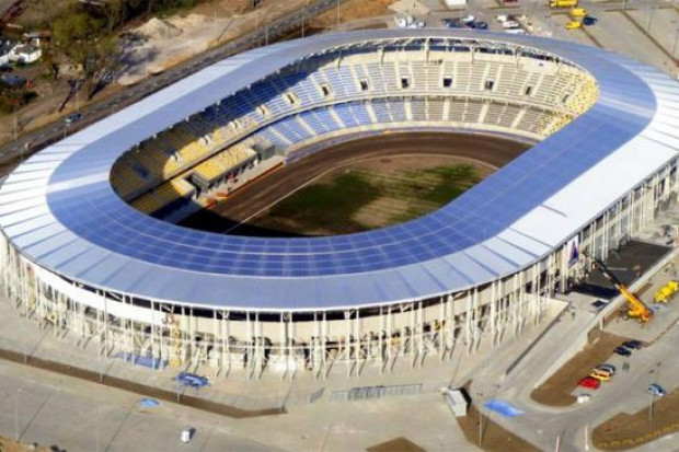 Modernizacja systemu wizyjnego na stadionie żużlowym w Toruniu przeprowadzona została nierzetelnie (fot.:commons.wikimedia.org/ Domena publiczna)