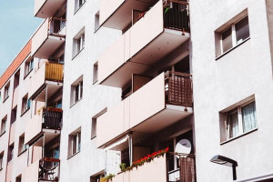Ceny mieszkań wzrosły średnio o 10 proc. (Fot. gov.pl)