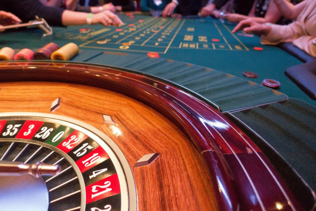Radni w Gliwicach zdecydują, czy na terenie ich miasta będzie mogło powstać kasyno (fot. Pixabay)