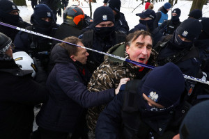 Blokując kontrmanifestacje, policja łamie prawo
