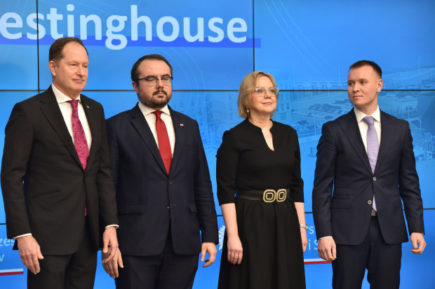 Spółka Polskie Elektrownie Jądrowe podpisała z Westinghouse umowę na prace przedprojektowe dla elektrowni jądrowej (fot. twitter.com/MKiS_GOV_PL)