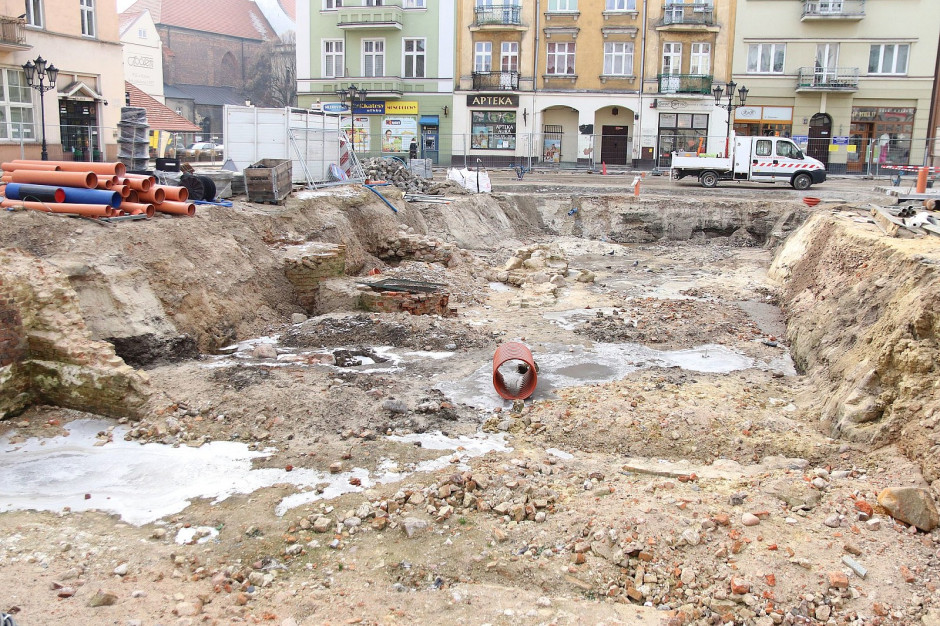W Kaliszu trwa przebudowa rynku (fot. UM Kalisz)