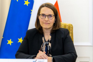 Nie ma mowy o podniesieniu 500 plus do 1000 plus - powiedziała Magdalena Rzeczkowska (fot. gov.pl)
