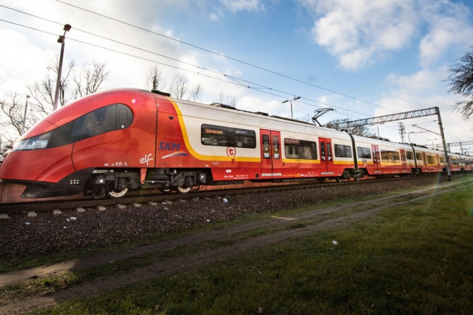 Kolej to ekologiczny, najmniej emisyjny środek transportu (fot. SKM) Kolej to ekologiczny, najmniej emisyjny środek transportu (fot. SKM)