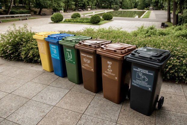 Kolejna gmina podnosi opłatę za odbiór i zagospodarowania odpadów (fot. UM Białystok)