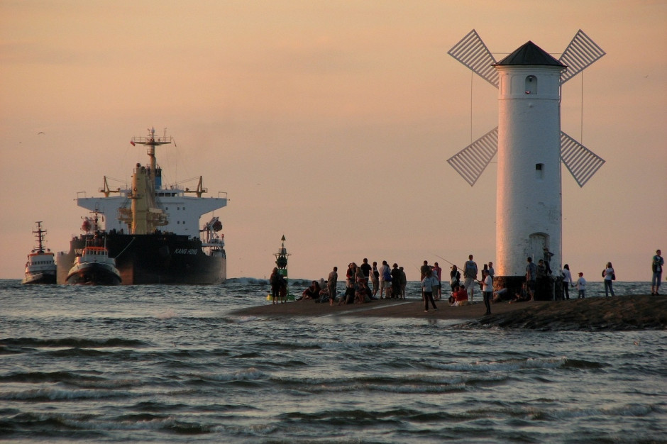 W ramach rozwoju m.in. portu kontenerowego do 2029 r. ma być wydane ponad 10 mld zł. (Fot. Pixabay) W ramach rozwoju m.in. portu kontenerowego do 2029 r. ma być wydane ponad 10 mld zł. (Fot. Pixabay)