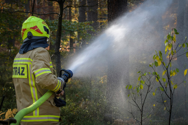 Zmieniają się przepisy dotyczące pomocy finansowej dla strażaków na uzyskanie mieszkania (Fot. Adobestock)