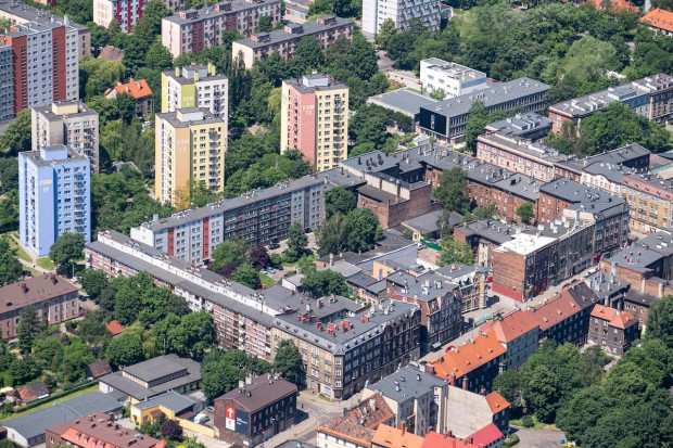 Zabrze (na zdjęciu) pod względem sytuacji finansowej zostało zaliczone do miast średniego ryzyka (Fot. PAP/Andrzej Grygiel)