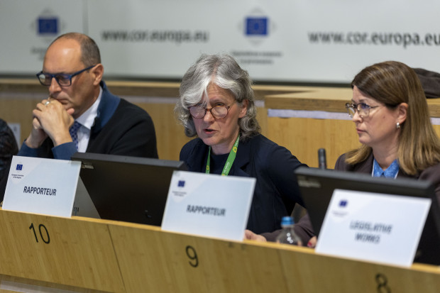 Podczas debaty w Komitecie Regionów europejscy samorządowcy rozmawiali o zanieczyszczeniu powietrza i czystości wód. (fot. mat. prasowe)