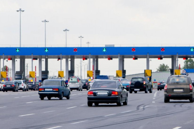 Wkrótce przedstawimy harmonogram zniesienia opłat na odcinkach autostrad zarządzanych przez GDDKiA - powiedział premier Mateusz Morawiecki (fot. gov.pl)