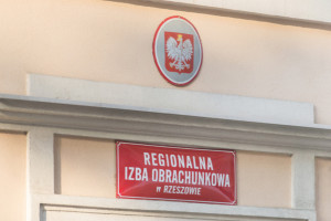 Lustracja nie ominie samorządów. Pracę może stracić nawet 40 tys. urzędników