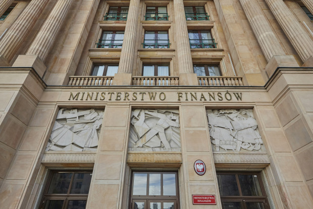 Ministerstwo Finansów wskazało, że dochody samorządów z tytułu podatku PIT wzrosły w 2022 r. o 5,5 mld zł (Fot. gov.pl)