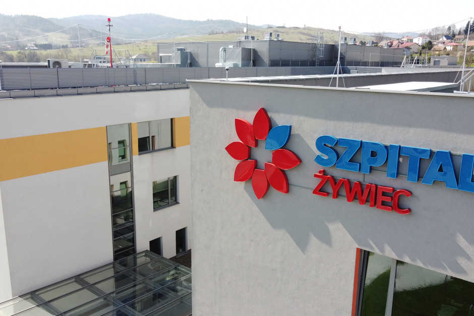 Szpital Żywiec wciąż pozostaje jedyną w Polsce lecznicą wybudowaną i prowadzoną w ramach umowy PPP (Fot. szpitalzywiec.pl) Szpital Żywiec wciąż pozostaje jedyną w Polsce lecznicą wybudowaną i prowadzoną w ramach umowy PPP (Fot. szpitalzywiec.pl)