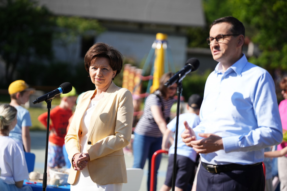 Rodzina powinna mieć wsparcie ze strony państwa - mówi Marlena Maląg (fot. MRiPS/TT) Rodzina powinna mieć wsparcie ze strony państwa - mówi Marlena Maląg (fot. MRiPS/TT)