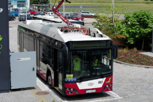 Do wzięcia na zakup autobusów m.in. elektrycznych przewidziano blisko 1,7 mld zł (zdjęcie poglądowe; Fot. opole.pl)