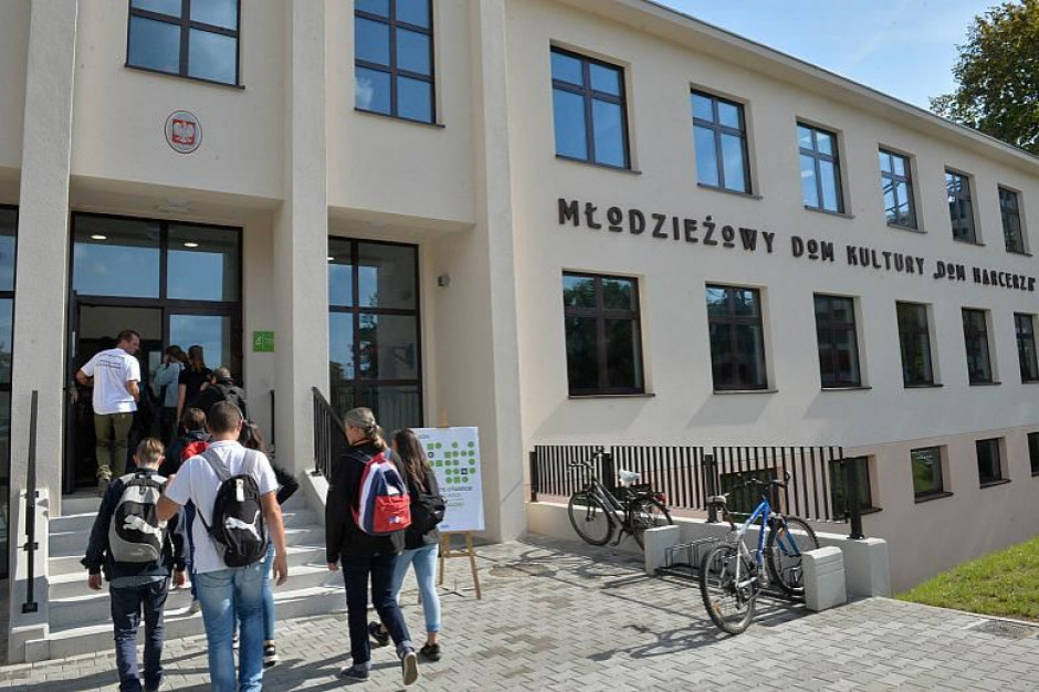 Najwięcej pracowników instytucji kultury w Polsce zatrudniają niewielkie jednostki - do 10 osób (zdjęcie ilustracyjne, fot. UM Kraków) Najwięcej pracowników instytucji kultury w Polsce zatrudniają niewielkie jednostki - do 10 osób (zdjęcie ilustracyjne, fot. UM Kraków)