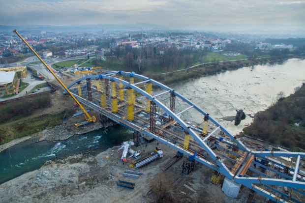 Budowy przepraw mostowych wymagają ogromnych nakładów (zdjęcie poglądowe; Fot. mzd.nowysacz.pl)