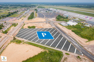 Lotnisko w Pyrzowicach buduje nowy parking na blisko 800 aut. A to dopiero początek inwestycji