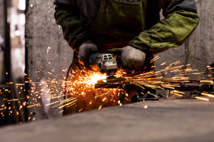 Projektowane przepisy zmienią zasady przyznawania emerytur pomostowych  (Fot. Adobestock)