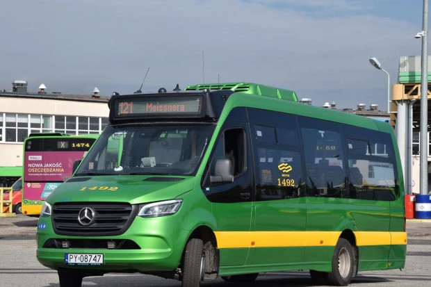 Polskie miasta wykorzystują też małe autobusy, ale ich eksploatacja bywa tylko niewiele tańsza (zdjęcie poglądowe; Fot. poznan.pl)