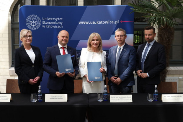13 czerwca br. została podpisana umowa o współpracy między Rudą Śląską a Uniwersytetem Ekonomicznym w Katowicach (fot. uekatowice.pl)