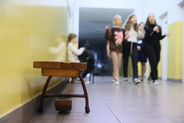 Kurator oświaty może zyskać bardzo silny wpływ na funkcjonowanie szkół i placówek niepublicznych (fot. PAP/Leszek Szymański)