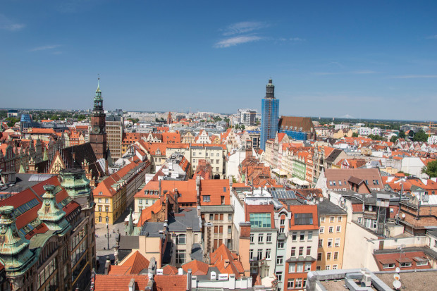 Wrocław (na zdjęciu) jest jednym z miast, które najbardziej odczuły negatywne skutki zmian przepisów podatkowych (Fot. W. Korczewski/Adobestock)
