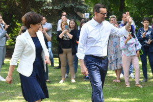 Maląg: Świadczenie 800 plus będzie pobierało 7 mln dzieci