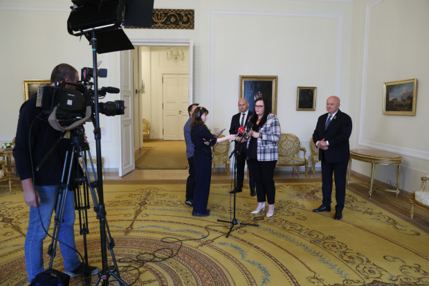 Potrzebny jest specjalny pakiet reform dla średnich miast (fot. PAP/Rafał Guz)