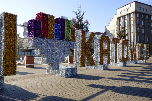 W Katowicach zbierane są podpisy pod wnioskiem referendalnym, o odłączenie kilku dzielnic od miasta (fot. Pixabay)