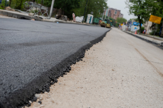 Zalecany objazd utrudnień został wyznaczony ulicami Sokołowskiego "Grzymały", Kopińską i Wawelską do Raszyńskiej (fot. ZDM Warszawa)