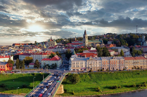 Sprawa dotyczy mieszkańca Przemyśla, który pomógł ukraińskiej rodzinie z polskim obywatelstwem (Fot. gov.pl)