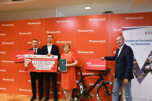 Na projekt dotyczący modernizacji i budowy ścieżek rowerowych zarząd Mazowsza przyznał ok. 13,6 mln zł (Fot. mazovia.pl)