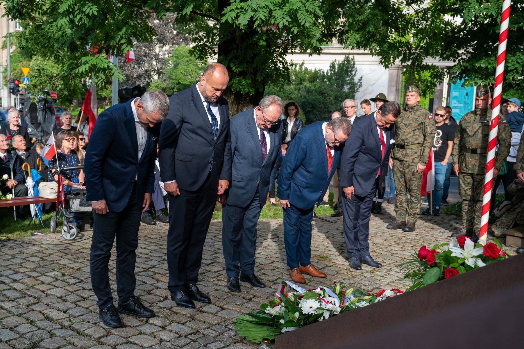 Godzina W. Cała Polska Oddała Hołd Bohaterom Powstania Warszawskiego