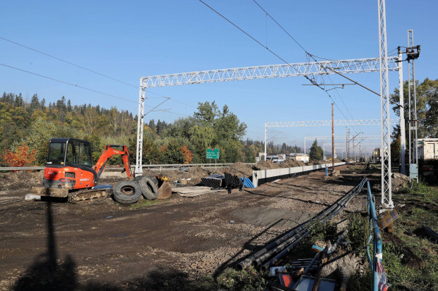 Remont trasy kolejowej Zakopane - Kraków (fot. PAP/Grzegorz Momot)
