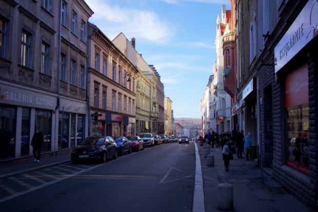 Liczba ludności Polski na koniec roku 2022 wyniosła 37 mln 766 tys. (fot. pixabay.com)