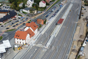 W listopadzie zakończy się przebudowa stacji kolejowej w Kartuzach (fot. plk-sa.pl)