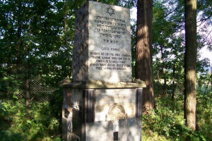 W uzasadnieniu uchwały wspomniano m.in. o likwidacji myślenickich żydów (fot. Marek Witucki/ cmentarze-żydowskie.pl)