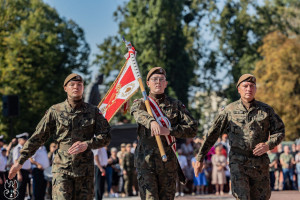 Wojska Obrony Terytorialnej świętują swoje 6-lecie (fot. terytorialsi.wp.mil.pl)