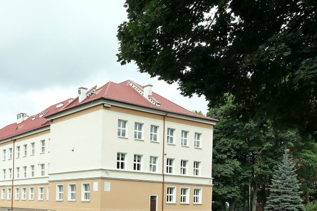Budynek nowej hali zostanie połączony dobudowanym łącznikiem z istniejącą bryłą SP 15 w Lublinie ( fot. UM Lublin)