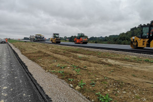 Brakujący odcinek drogi ekspresowej S7 ma być gotowy w 2024 r. (fot. X/GDDKiA)