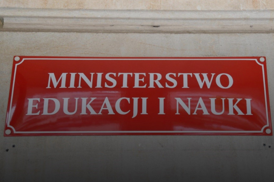 Ustawa Ministra Edukacji Narodowej Plan Lekcji www.portalsamorzadowy.pl