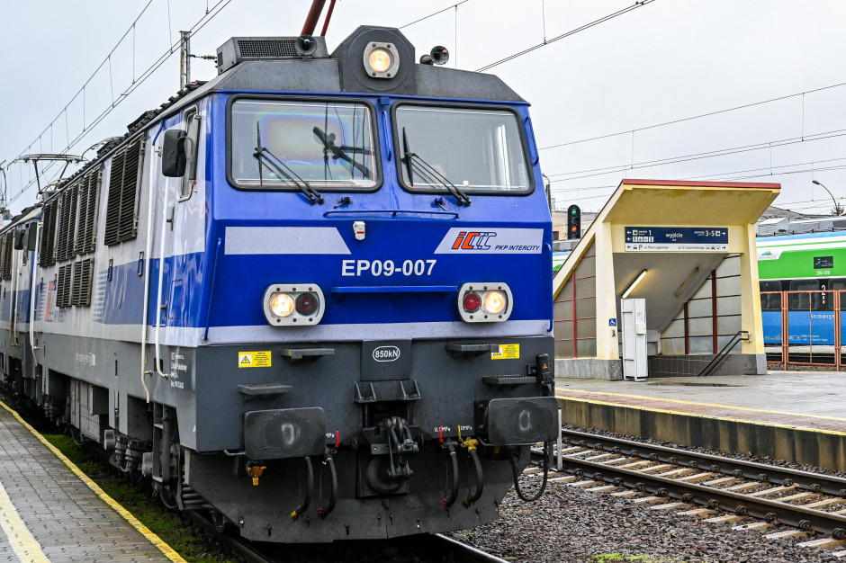 PKP Intercity: W Okresie Bożego Narodzenia Więcej Połączeń I Miejsc W ...