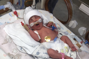 Rodzina czworaczk&oacute;w może liczyć na pełne wsparcie naszego samorządu (fot. facebook.com/szpitalpolna)